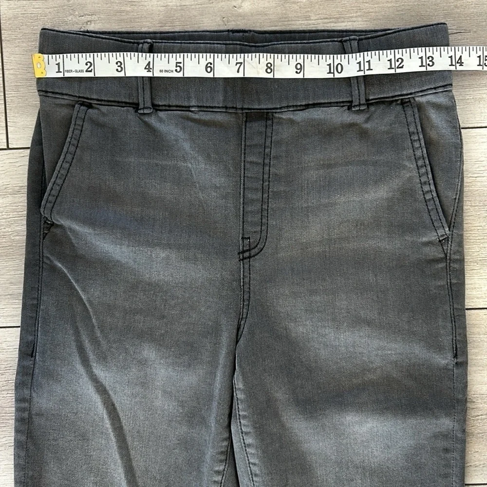 Juicy Couture pull on flare jeans in gray size 27